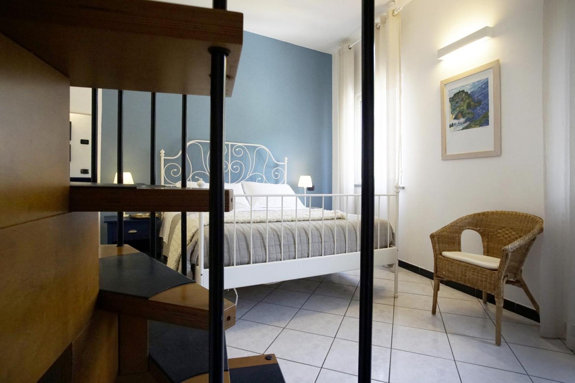 Da Baranin B&B And Apartment Манарола Экстерьер фото