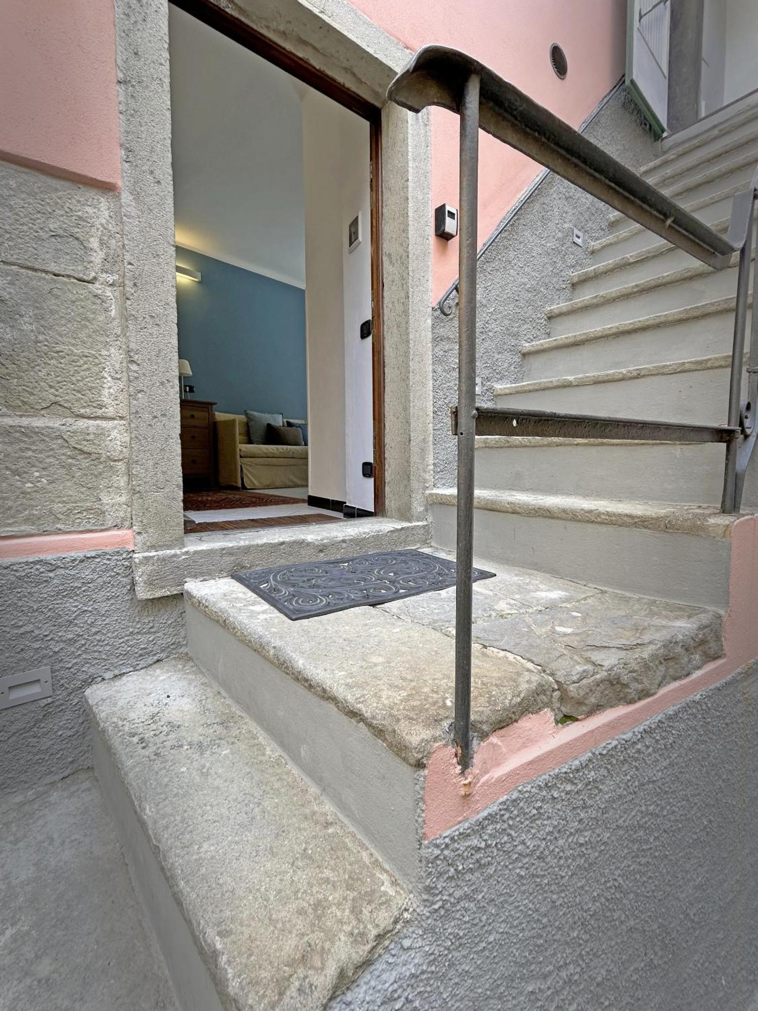 Da Baranin B&B And Apartment Манарола Экстерьер фото