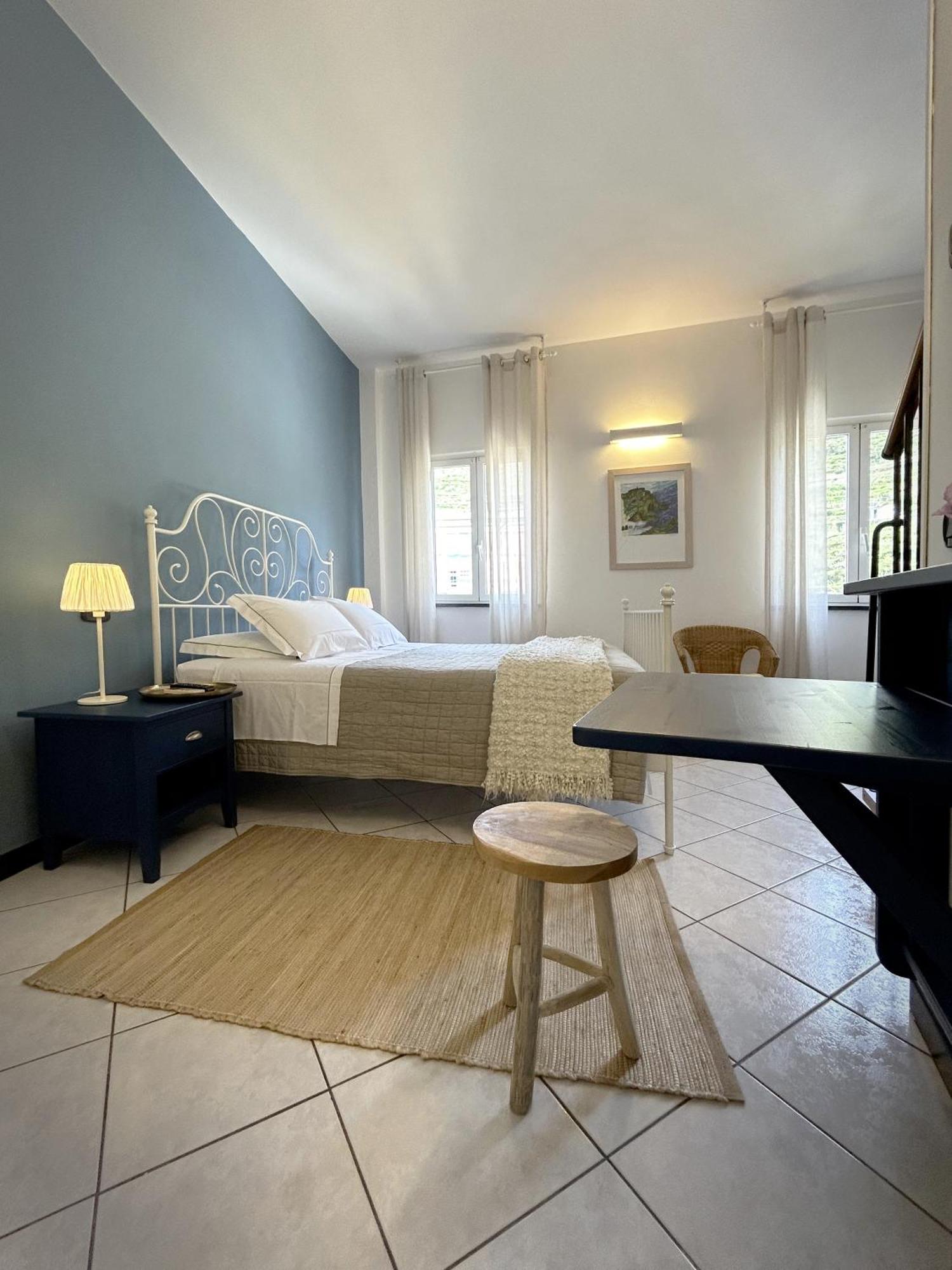 Da Baranin B&B And Apartment Манарола Экстерьер фото